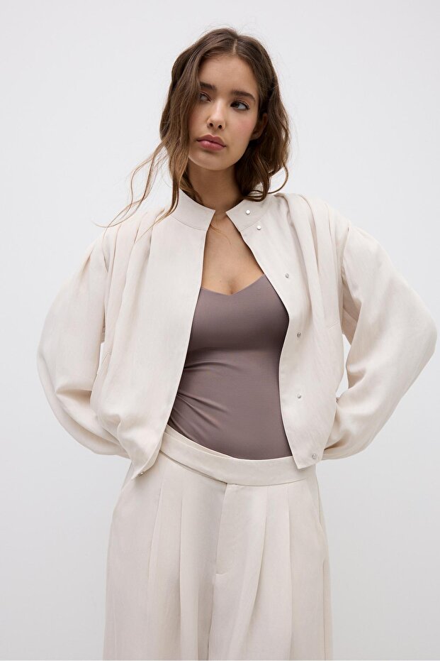 Piliseli dökümlü ceket - 3