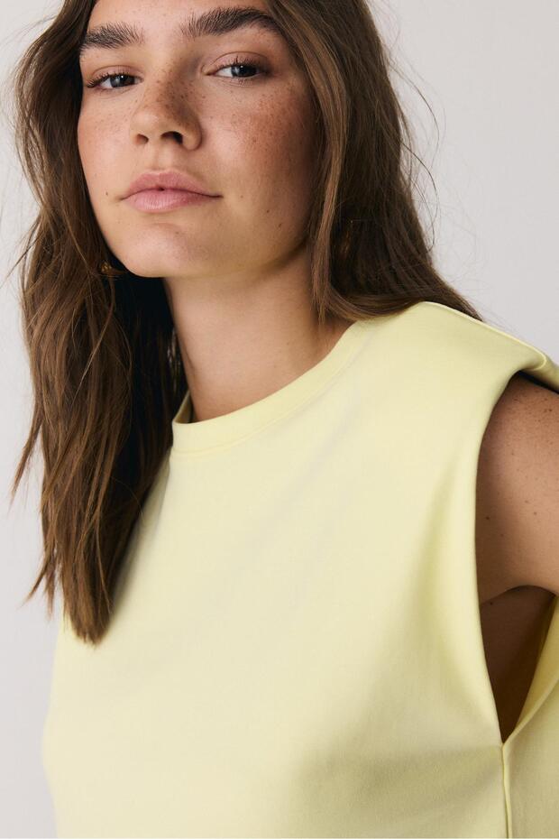 Basic vatkalı t-shirt - 4