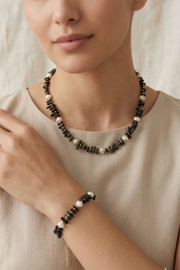 Dal Mercan Natural Stone Baroque Pearl Necklace and Bracelet