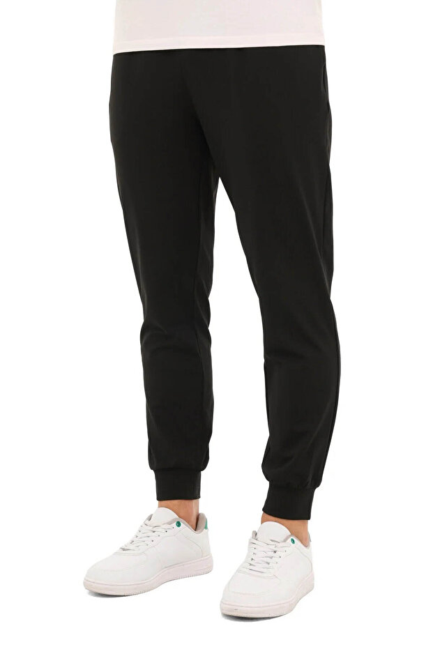 Mb Pes Jg 22Sn224 6Fx Black Men's Sweatpants A102121388