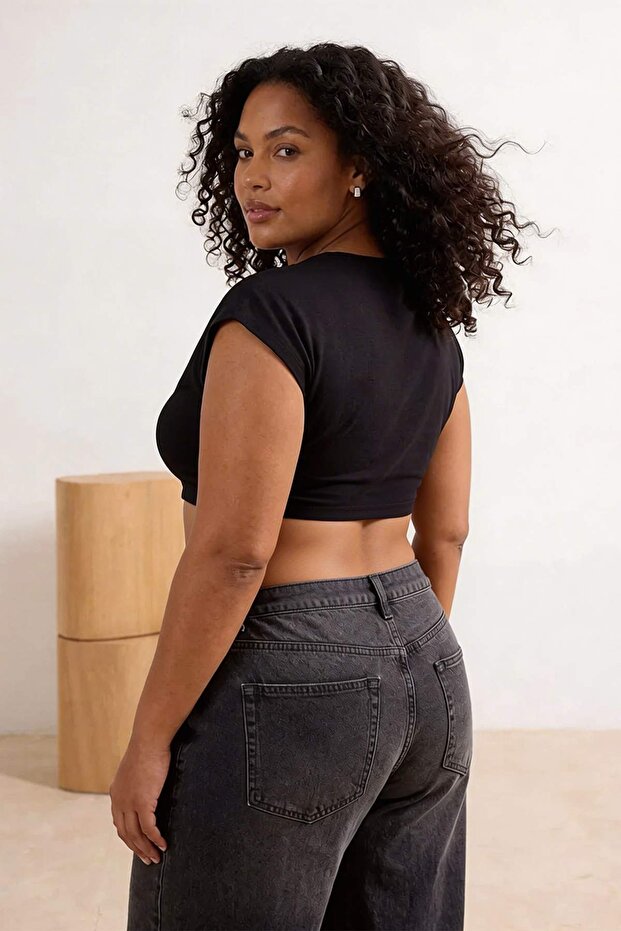 Siyah Viskon Ribana Süper Crop Basic Örme Büyük Beden Bluz TBBSS26AF00066 - 3