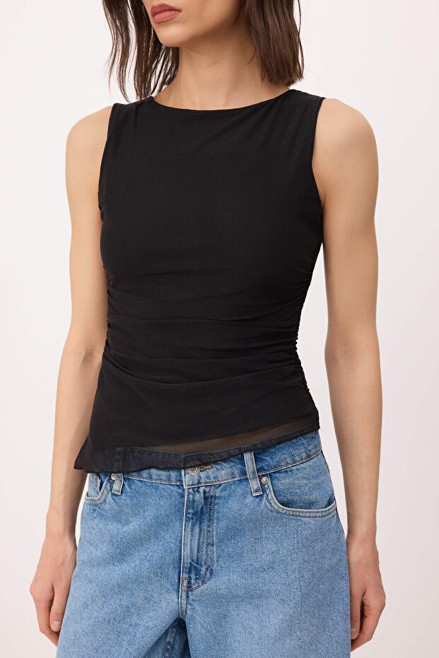 Siyah Fitted/Vücuda Oturan Kolsuz Büzgülü Crop/Kısa Tül Örme Bluz TWOSS26BZ00349 - 3