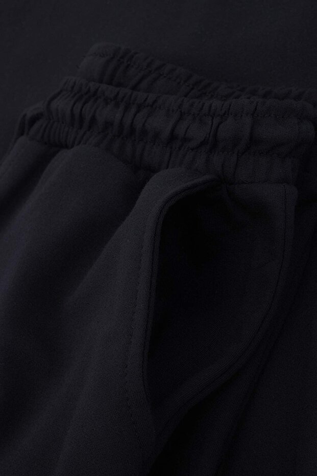 Siyah Loose Fit Nakışlı %100 Pamuk Örme Eşofman Takımı TMNSS26EM00005 - 7