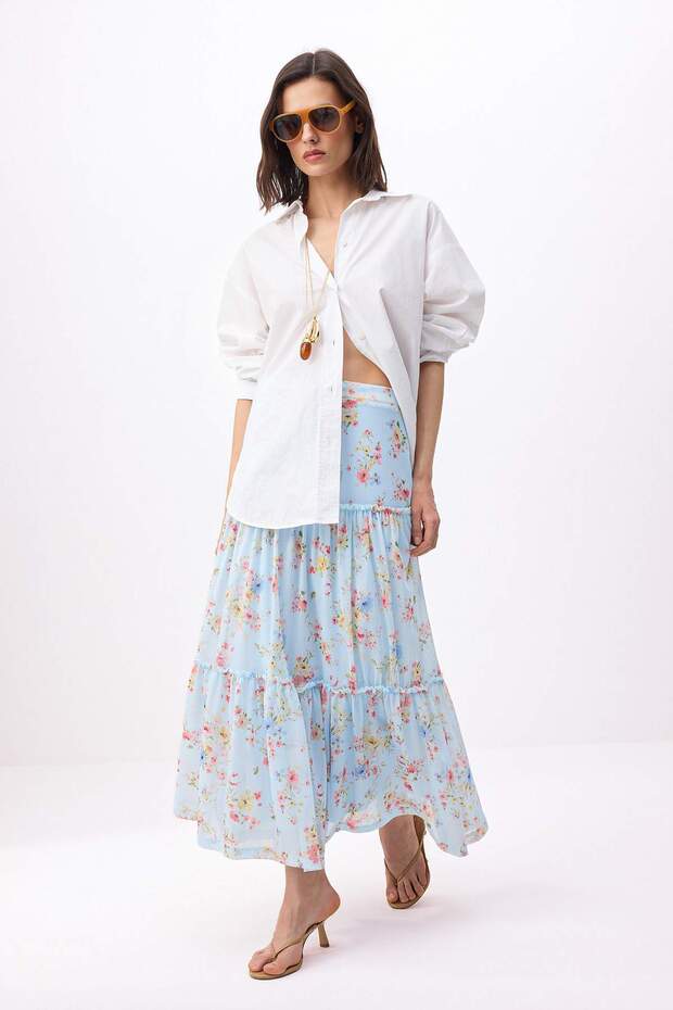 Açık/Bebe Mavi Tül Çiçek Baskılı Maxi Büzgü/Drape Detaylı Esnek Örme Etek TWOSS25ET00064 - 1