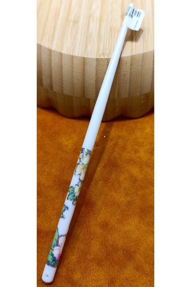 Luxury White Pen Buckle