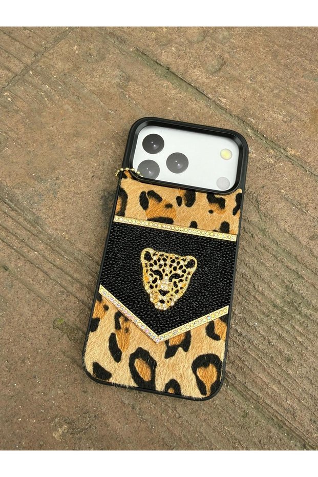 iPhone 17 Pro Black Color Le Leopard Printed Stone Feather Premium Case