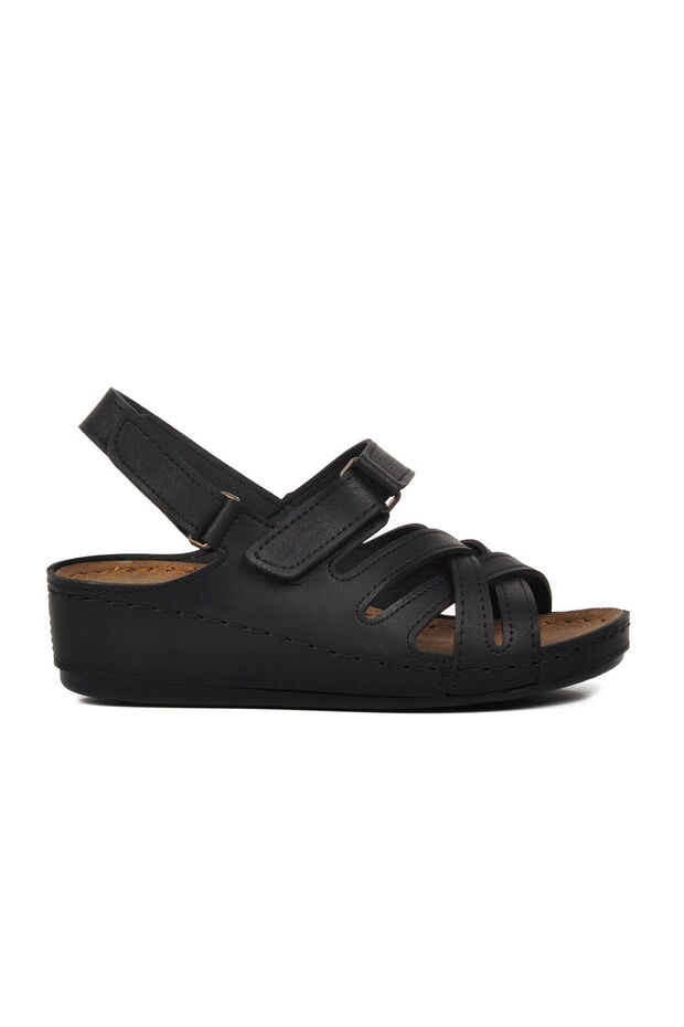 Black Women's Flat Sandals