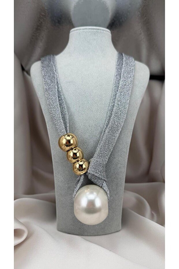 Large Pearl Detailed Multi Chain Modern Design Women's Necklace