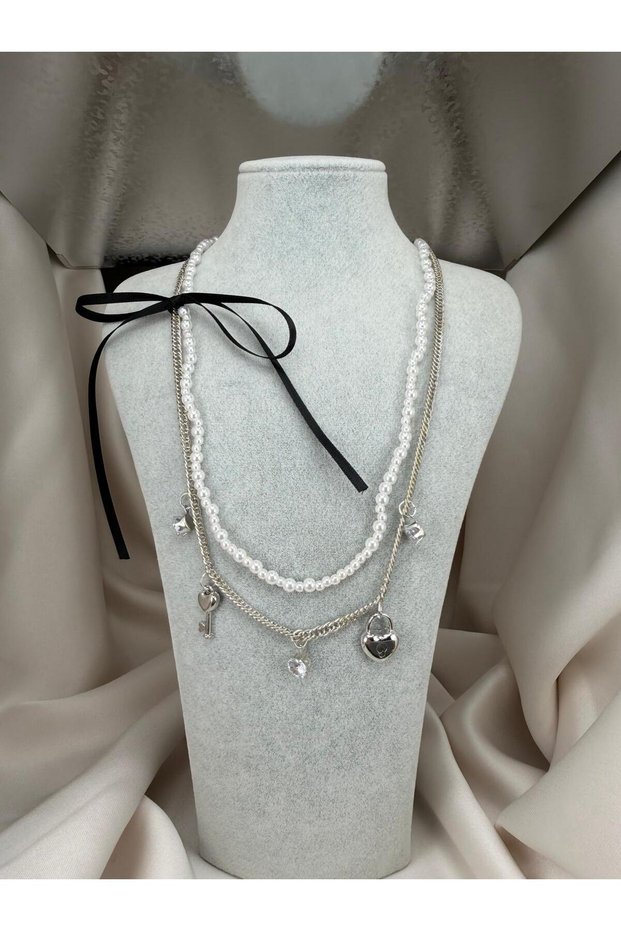 Multi-Layered Women's Necklace with Pearl Detail and Heart Lock and Key Figure