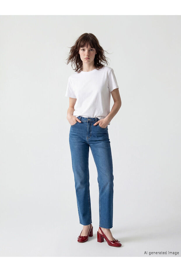 Nevavm Straight Fit Women's Jean Pants with a Difference