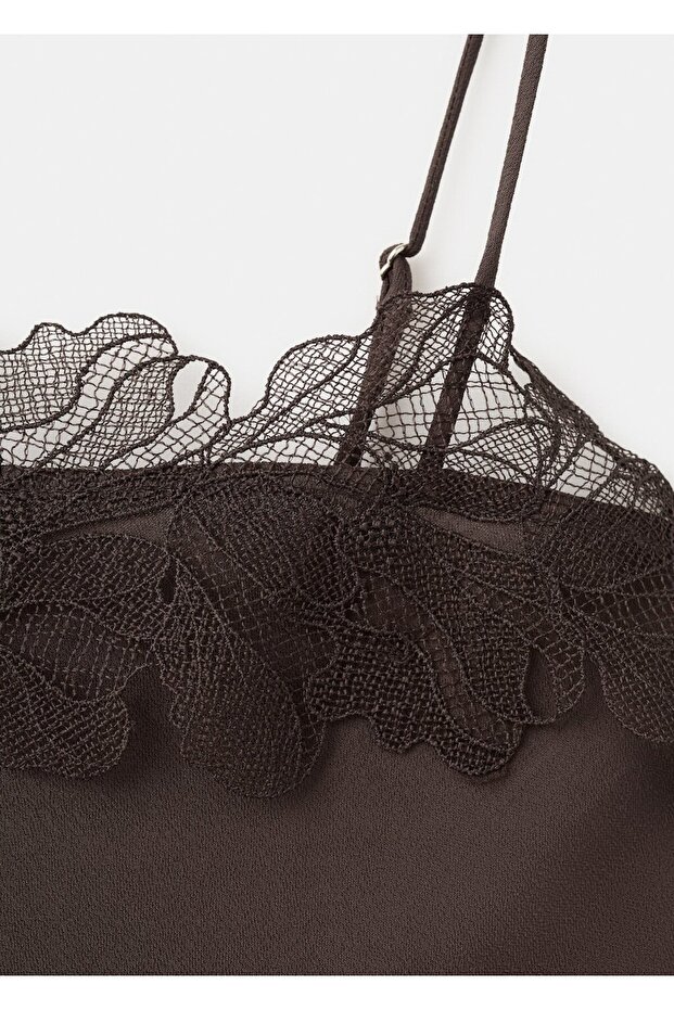 Dantel süslemeli bluz - 7