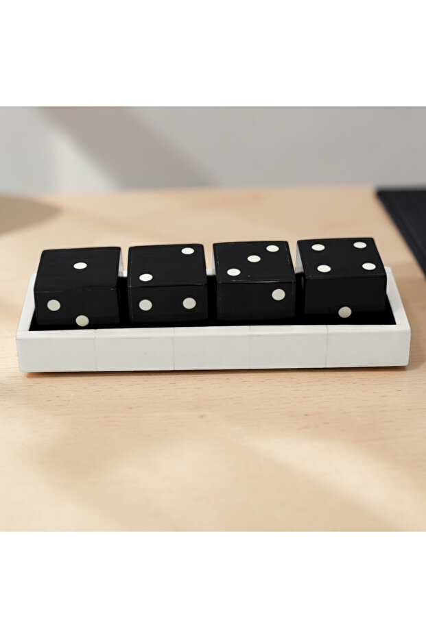 Handmade Decorative accesory-Tray with Dice