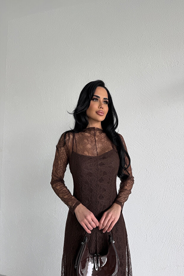 Crew Neck Lace Detailed Dress