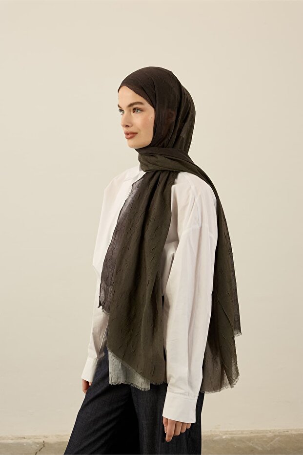 Gradient Pattern Aya Kras Shawl - 2