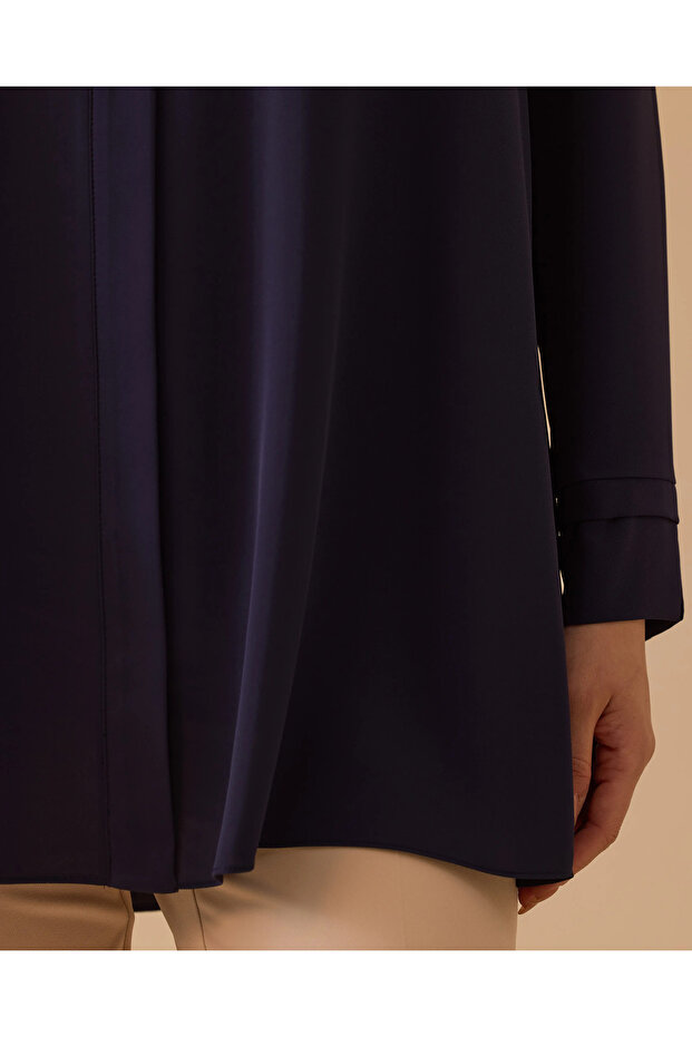 Arka Pliseli Hakim Yaka Gömlek - 5