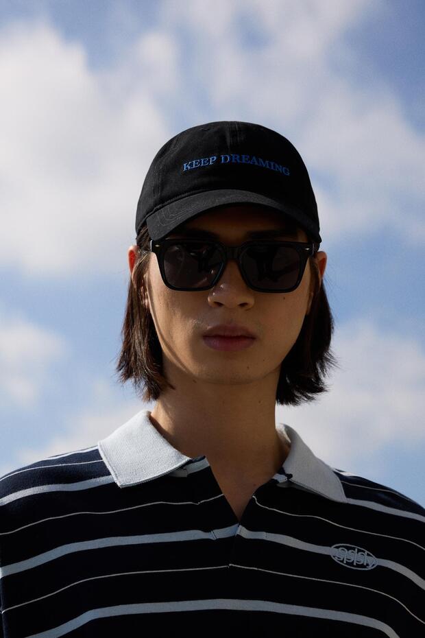 İŞLEMELİ ŞAPKA - 1