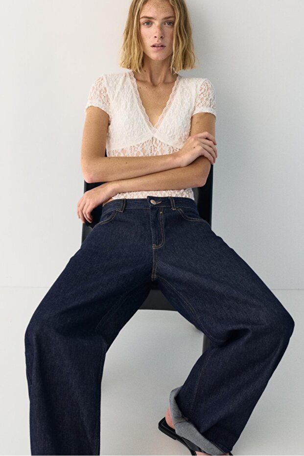 Kısa kollu dantel body - 1