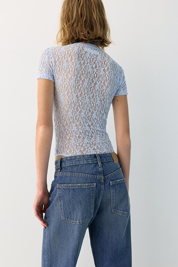 Kısa kollu dantel body - 5