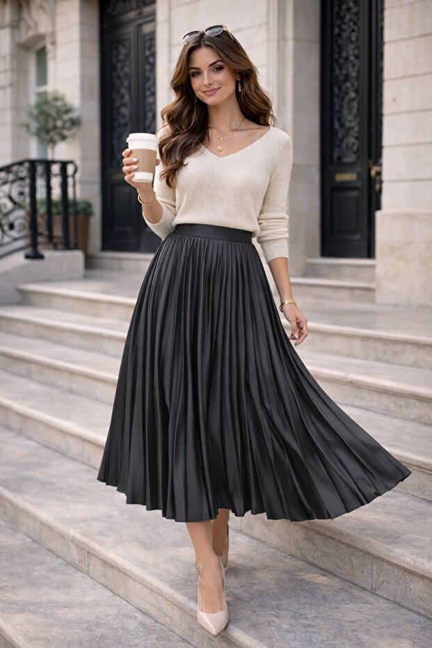 New Season Pleated Skirt