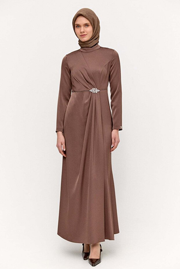 Drapeli Taşlı Saten Elbise - 1