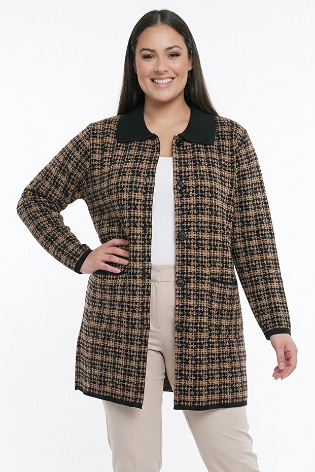 Women's Front Button Double Pocketed Patterned Glittery Plus Size Cardigan