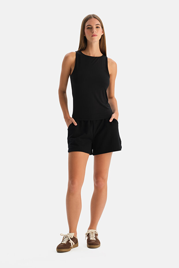 Siyah Modal Karışımlı Şort - 4