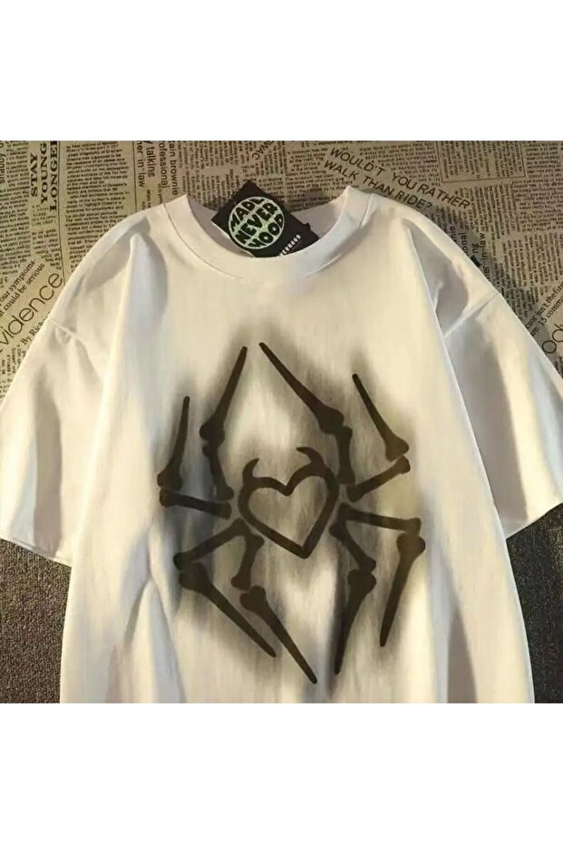 Spider Heart Detail Unisex Oversize Pattern T-Shirt