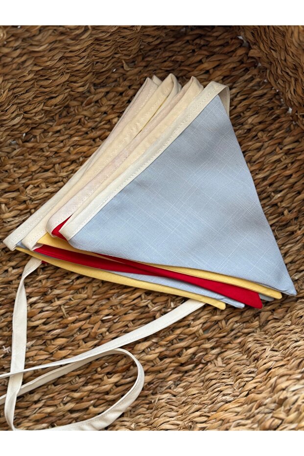 Üçgen flama (8adet üçgen) - 2