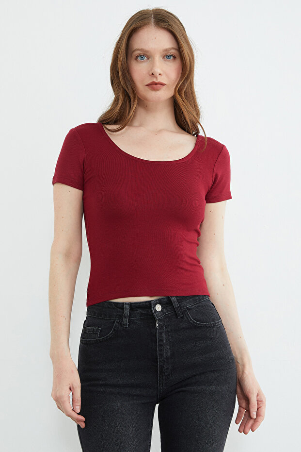 Basic U Neck Cropped T-Shirt - 7