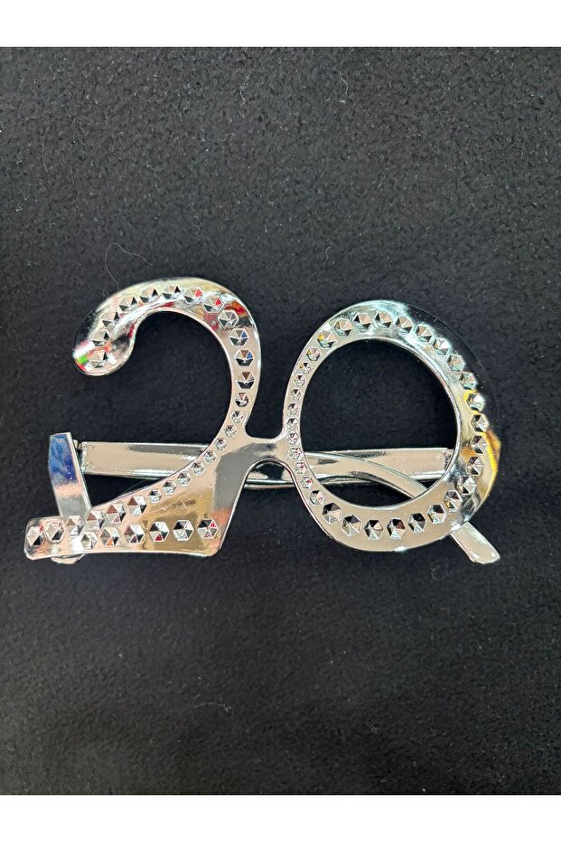 Silver Color 20Th Birthday Party Glasses 1 Piece