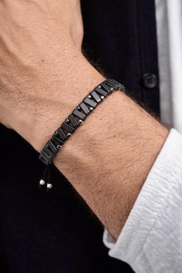 Men's Hematite Natural Stone Bracelet – Stylish Design Adjustable Macramé Bracelet