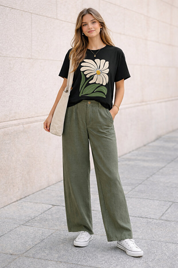 Big Flower Printed Unisex Oversized T-Shirt - Retro Floral Design Casual T-Shirt