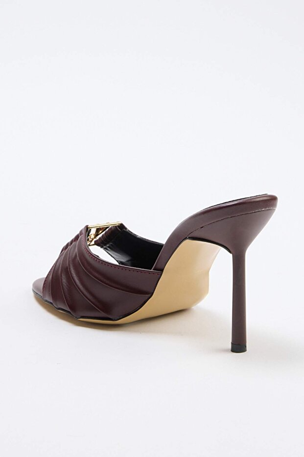 Bordo 9 cm Premium Kadın Klasik Topuklu Ayakkabı TAKSS26TO00037 - 4
