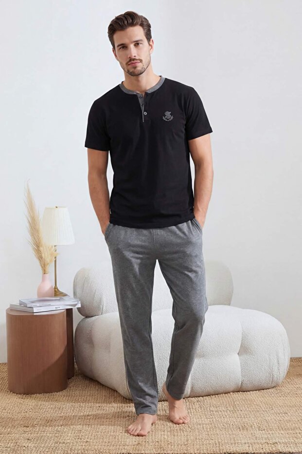 Siyah Regular Düğmeli Yaka Örme Pijama Takımı TMNSS26PT00033 - 2