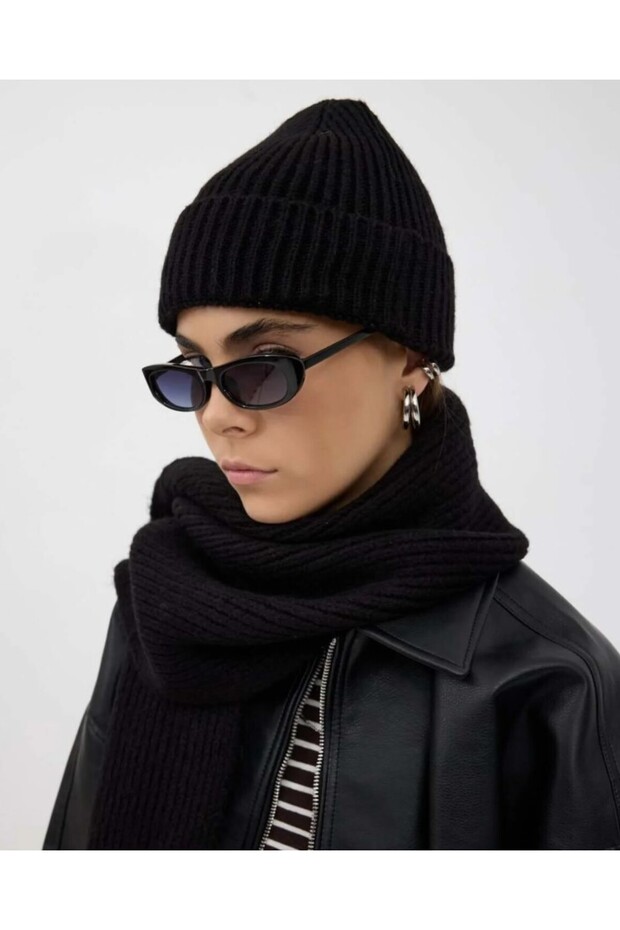 Ribbed Knitted Beret - 5