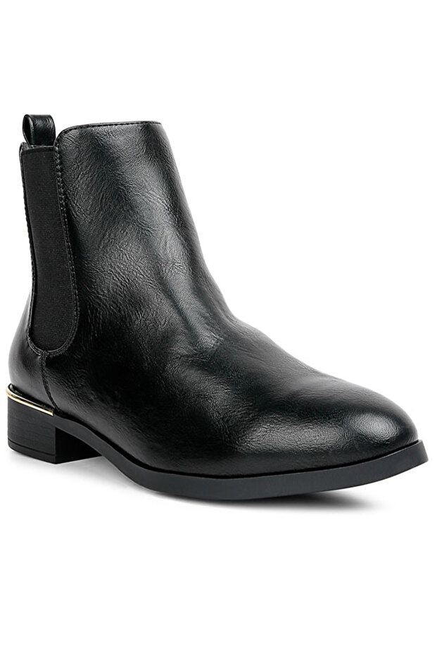 Women Winter Basic Ankle Boot in Black