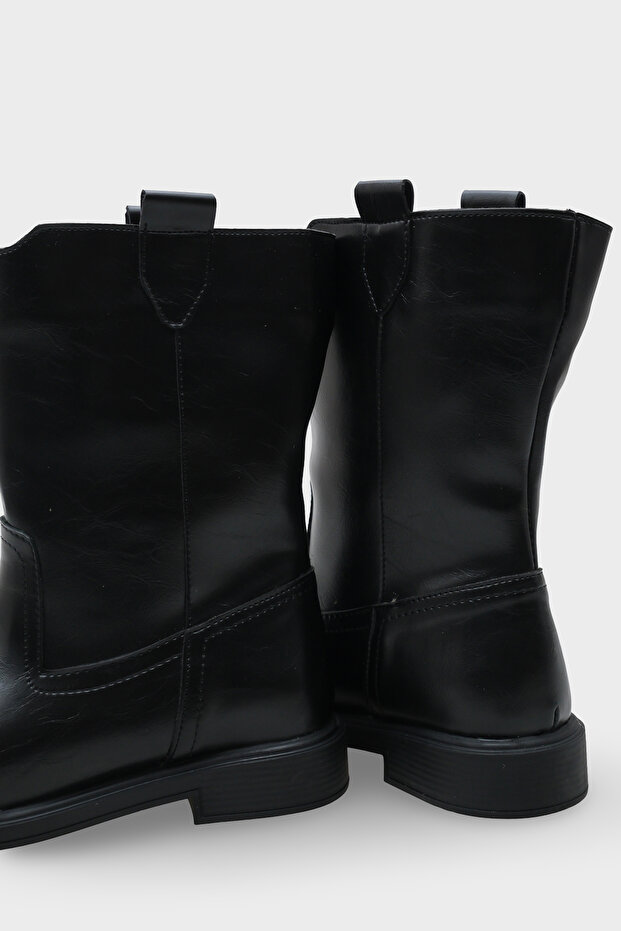 Emmye Kadın Bot - 4