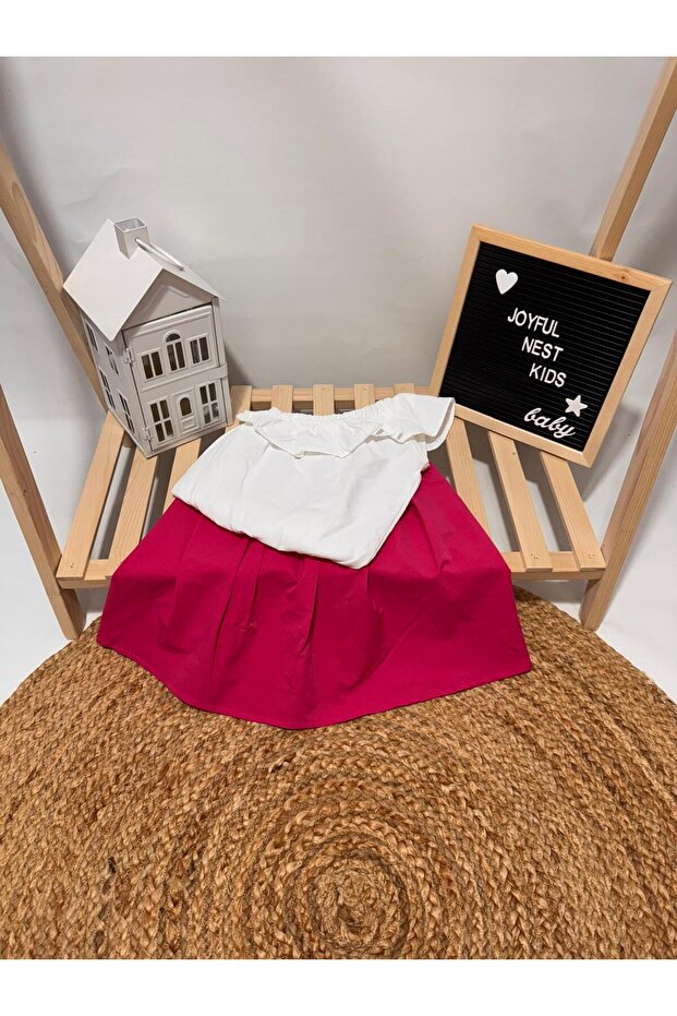 One-Sleeve White Blouse Pink Skirt