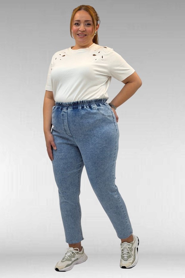 69002 Plus Size Elastic Waist Long Denim Pants - Snow Wash Blue