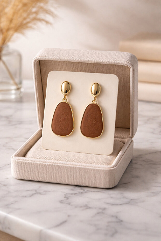 Drop earrings