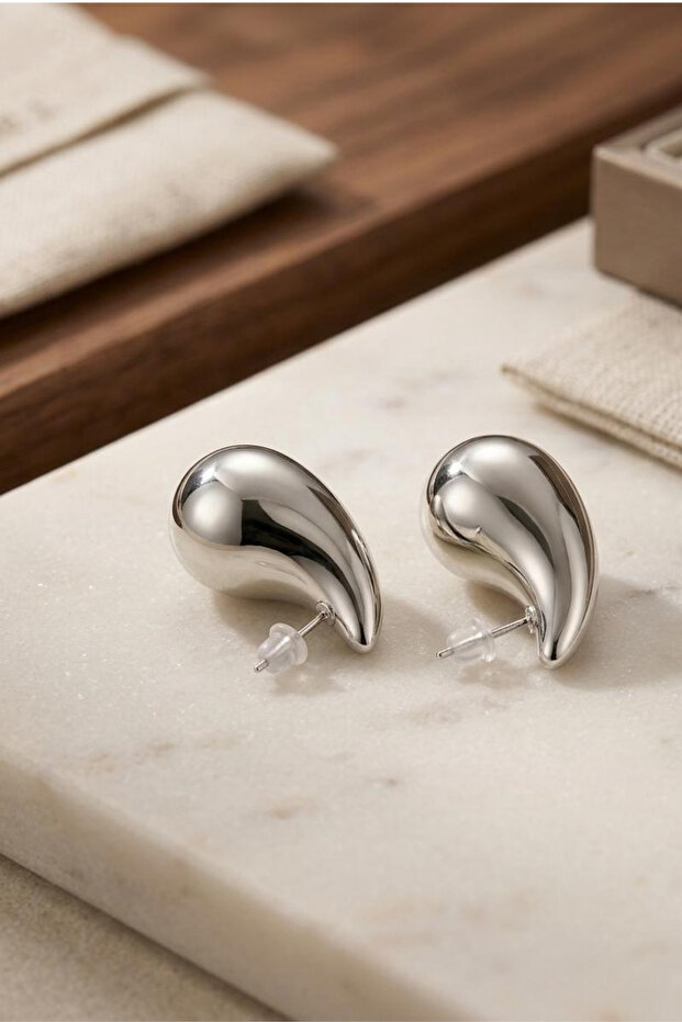 Drop Shape Italian Teardrop Design Earrings – Pvd Coated Shiny Modern Women's Earrings