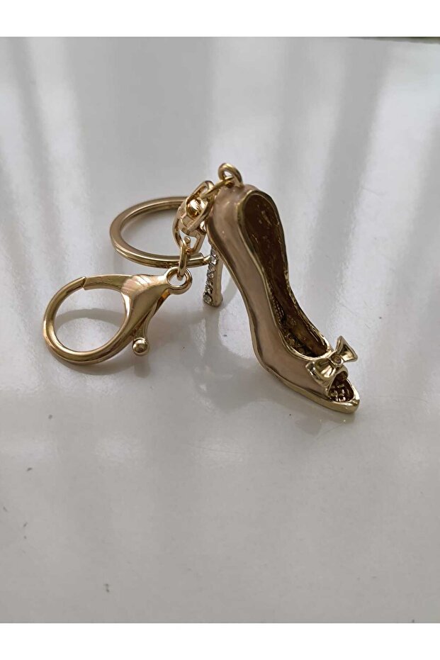 Rose Gold Color Stone-Embellished Shoe Figured Keychain – Stone Detailed Bag and Key Accessory