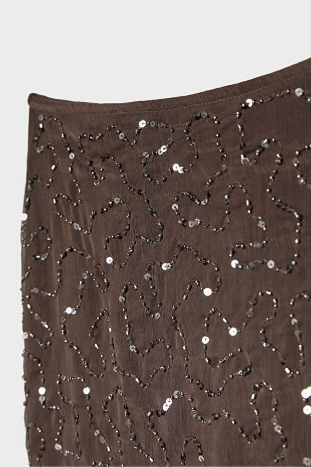 Mini işlemeli şort etek - 8