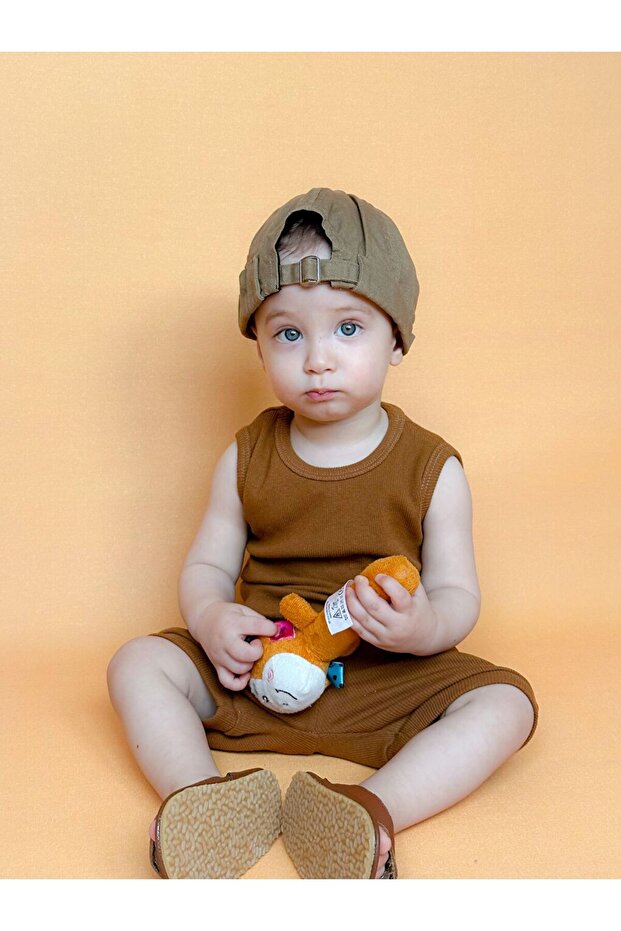 Brown Zero Sleeve Shorts Set - 1
