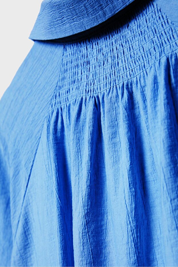 Düğmeli dökümlü gömlek - 8