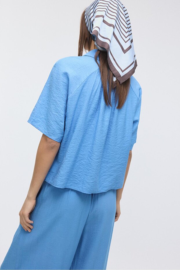 Düğmeli dökümlü gömlek - 5