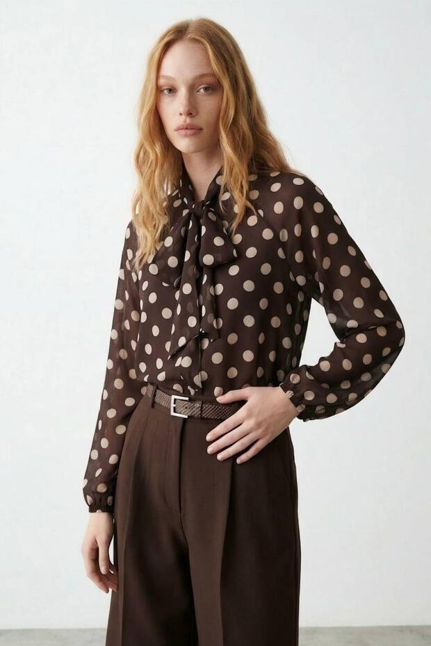 Boyun Tie-Detail Polka Dot Patterned Shirt Brown