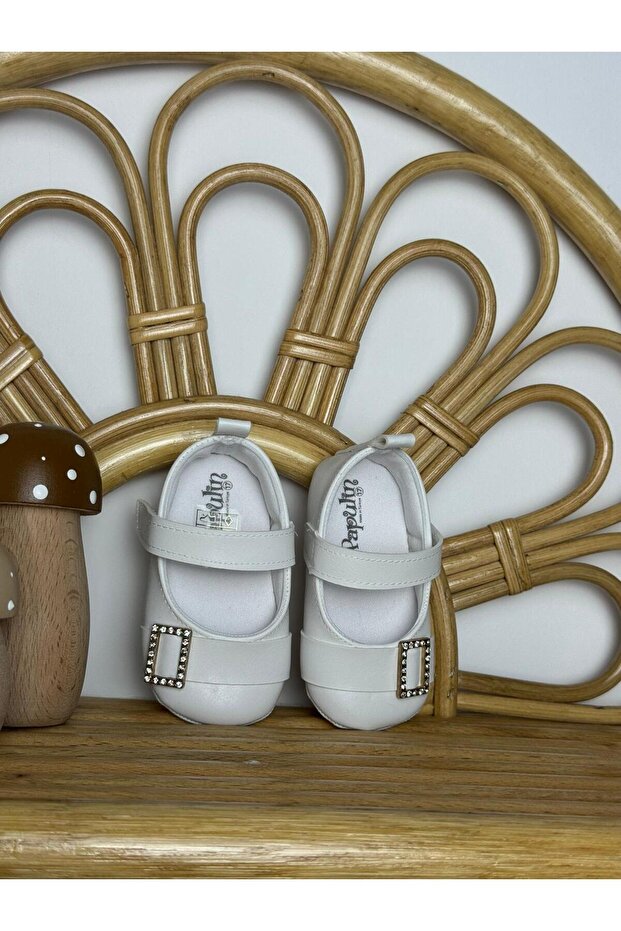 Buckle Shoes