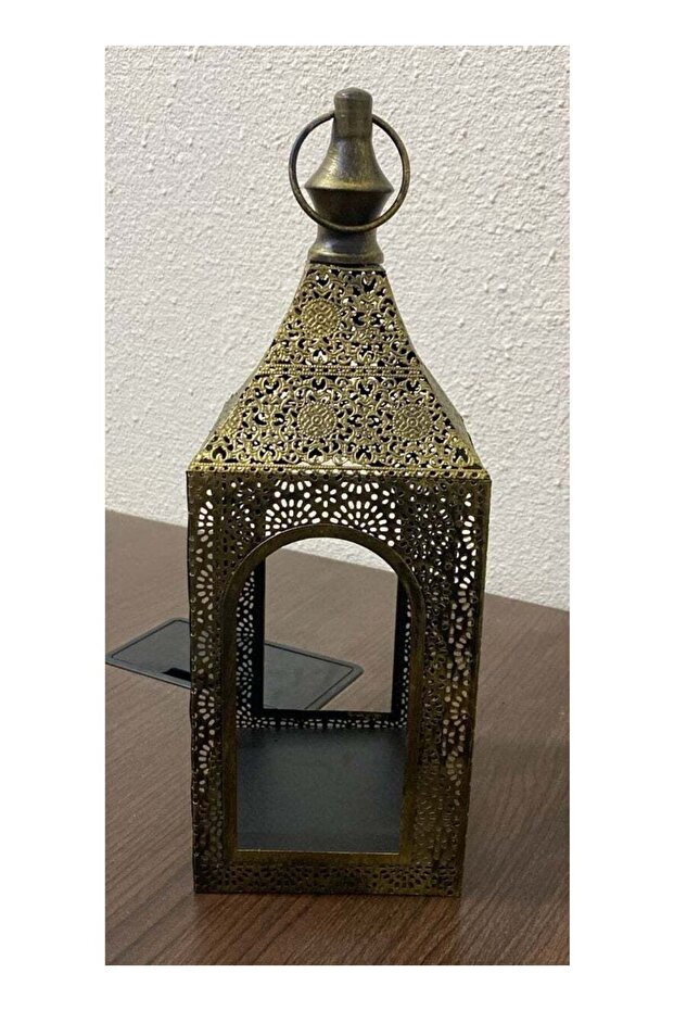 فانوس رمضاني أنيق مزخرف
