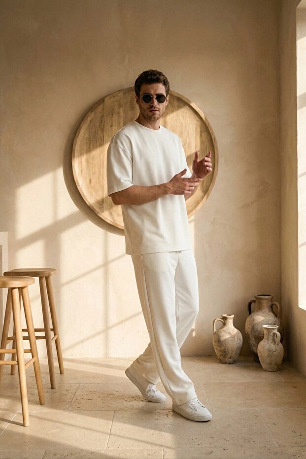 Men's Summer White Tracksuit Set Oversized T-Shirt Elastic Lace-Up Baggy Pants Ls-1075